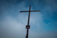 Kruis op berg van Martijn van den Hil thumbnail