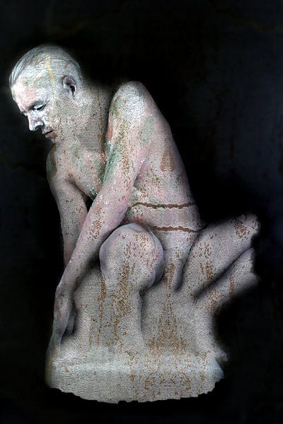 stenen beeld van Cor Heijnen