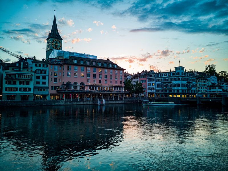 Zurich by Hello Pompoyo