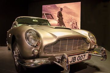 James Bond (Sean Connery) en Aston Martin DB5 van Hans Levendig (lev&dig fotografie)