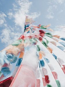 Buddhistische tibetische Gebetsfahnen