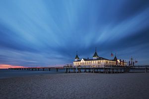 Pier Ahlbeck by Robin Oelschlegel