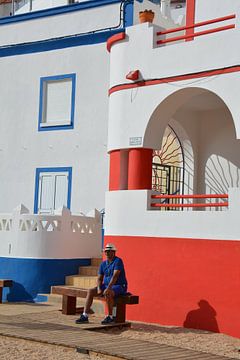 Kleurrijke vissershuisjes Carvoeiro Portugal van My Footprints