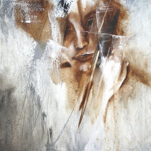 caché sur Annette Schmucker