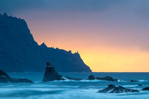 Stormachtige zonsondergang