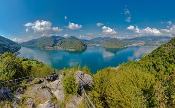 Panoramablick vom Sasso della Parole auf den Luganersee, Barbengo, Tessin Ticino, Schweiz