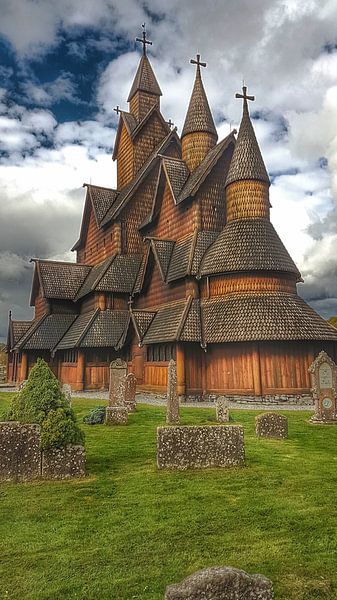 Staafkerk Heddal by Hilbrand P