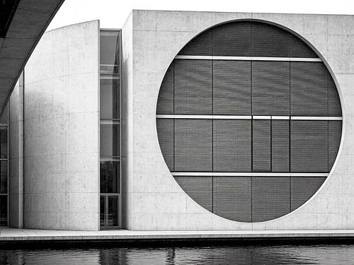 Brutalist Dream 02 van Fernando Vieira