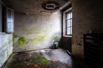 Abandoned Industry in Decay. by Roman Robroek - Photos of Abandoned Buildings