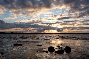 Zonsondergang aan de Oostzee van Angelika Stern