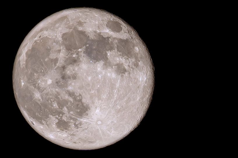 THE MOON by Photoart-Naegele