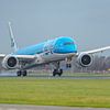 Atterrissage du Boeing 787-10 Dreamliner de KLM. sur Jaap van den Berg