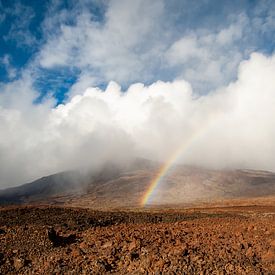 Vulkan trifft Regenbogen von Candy Rothkegel / Bonbonfarben