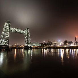 De hef en de Willemsbrug in Rotterdam van Mike Bot PhotographS