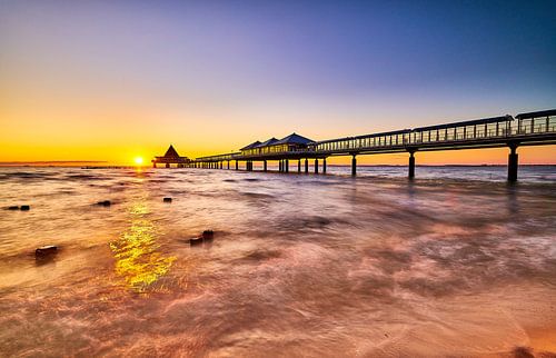 Magische zonsopgang: pier Heringsdorf, eiland Usedom