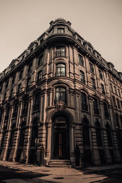 Montreal by Hello Pompoyo