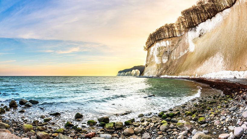 Chalk cliffs by Günter Albers