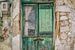 Alte verfallene blau-grüne Tür in Griechenland von Art By Dominic