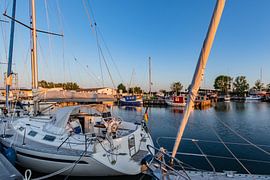 Segelboote im Hafen Thiessow, Rügen