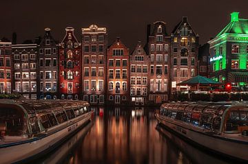 Damrak in Amsterdam van Mike Bot PhotographS