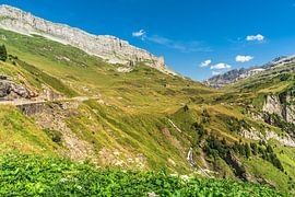 Berglandschaft am Klausenpass in der Schweiz von Conny Pokorny