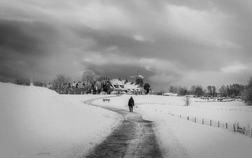 Spaziergang in einem winterlichen Gemälde