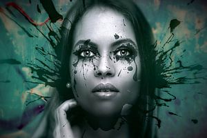 portrait-woman-metal background