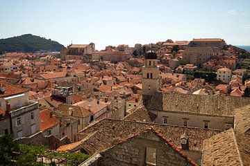 DUBROVNIK Stadsgezicht - dubrovnik daken van Bernd Hoyen