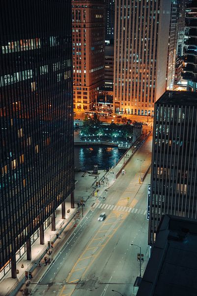 Chicago by Hello Pompoyo