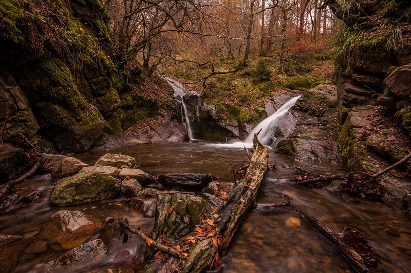 Watervallen Ninglinspo in de Ardennen van Bert Beckers