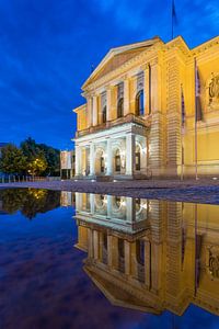 Oper im Spiegel
