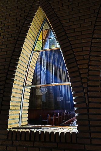 Urbex-doorkijk van Finc.Hart