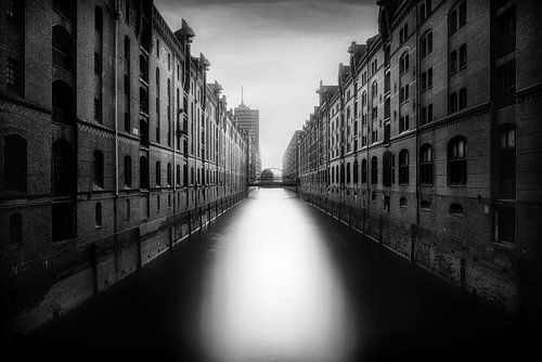 Hamburg Speicherstadt in de Hafenstad van Hamburg