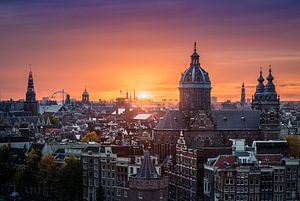 Zonsondergang in Amsterdam van Michael Abid