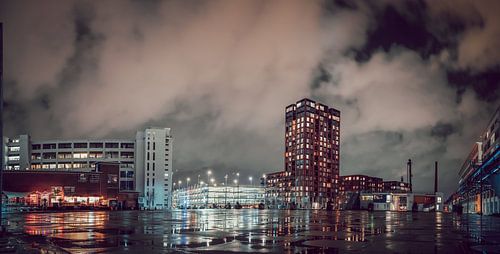 Eindhoven Strijp-S in de avond