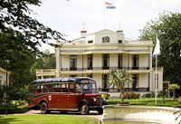 Oldtimer bij Kasteel de Vanenburg