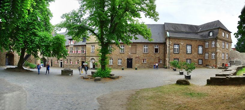 Schloss Broich  van Edgar Schermaul