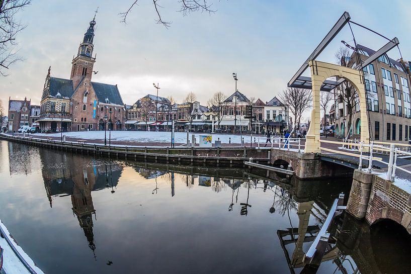 Waagplein in de winter by peterheinspictures