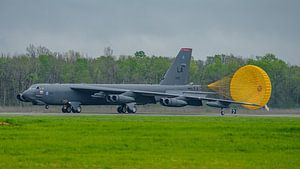 L'imposant Boeing B-52H Stratofortress.