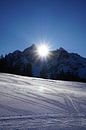 Bergtoppen van de Serles in de zon (Tirol, Oostenrijk) van Kelly Alblas thumbnail