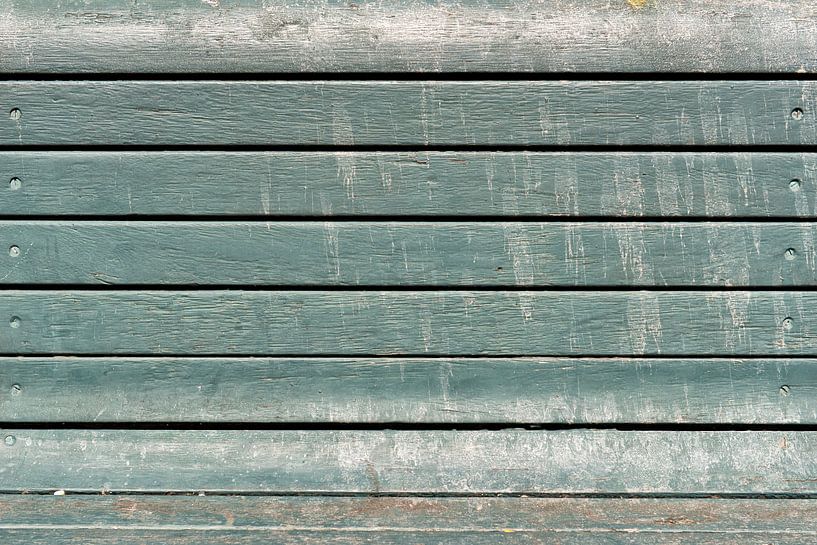 Groene planken van een rugleuning. van Don Fonzarelli