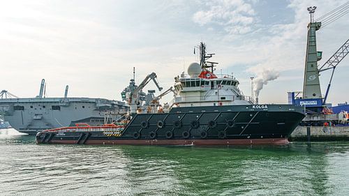 Ankerbehandelingssleepboot Kolga van Heerema.