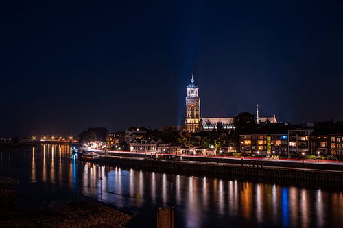 Deventer aangezicht in de nacht