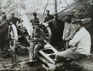 World War I cannon gun soldiers by Michael Godlewski
