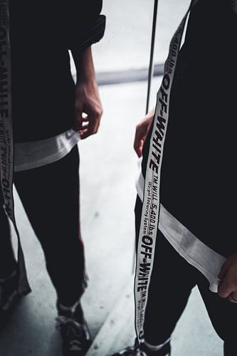 Off-White "MIRROR" 