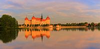 Zonsondergang bij  het kasteel van Moritzburg van Henk Meijer Photography thumbnail