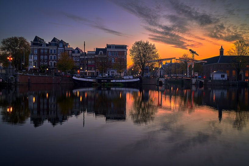 Foto der Walter-Süskind-Brücke und der Amstel in Amsterdam, 2020 - 9 von Amsterdam.Photos