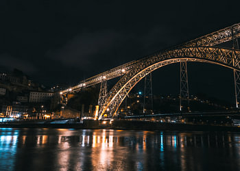 Porto Ponte Dom Luís I bij nacht