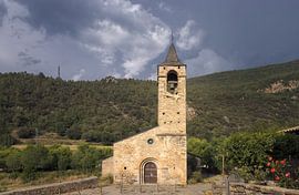 Entdecken Sie die historische Kirche Santa Coloma in der Umgebung von Arseguel von PhotoCluster