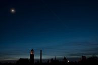Utrecht bij nacht, met maanlicht en Domtoren van Remke Spijkers thumbnail